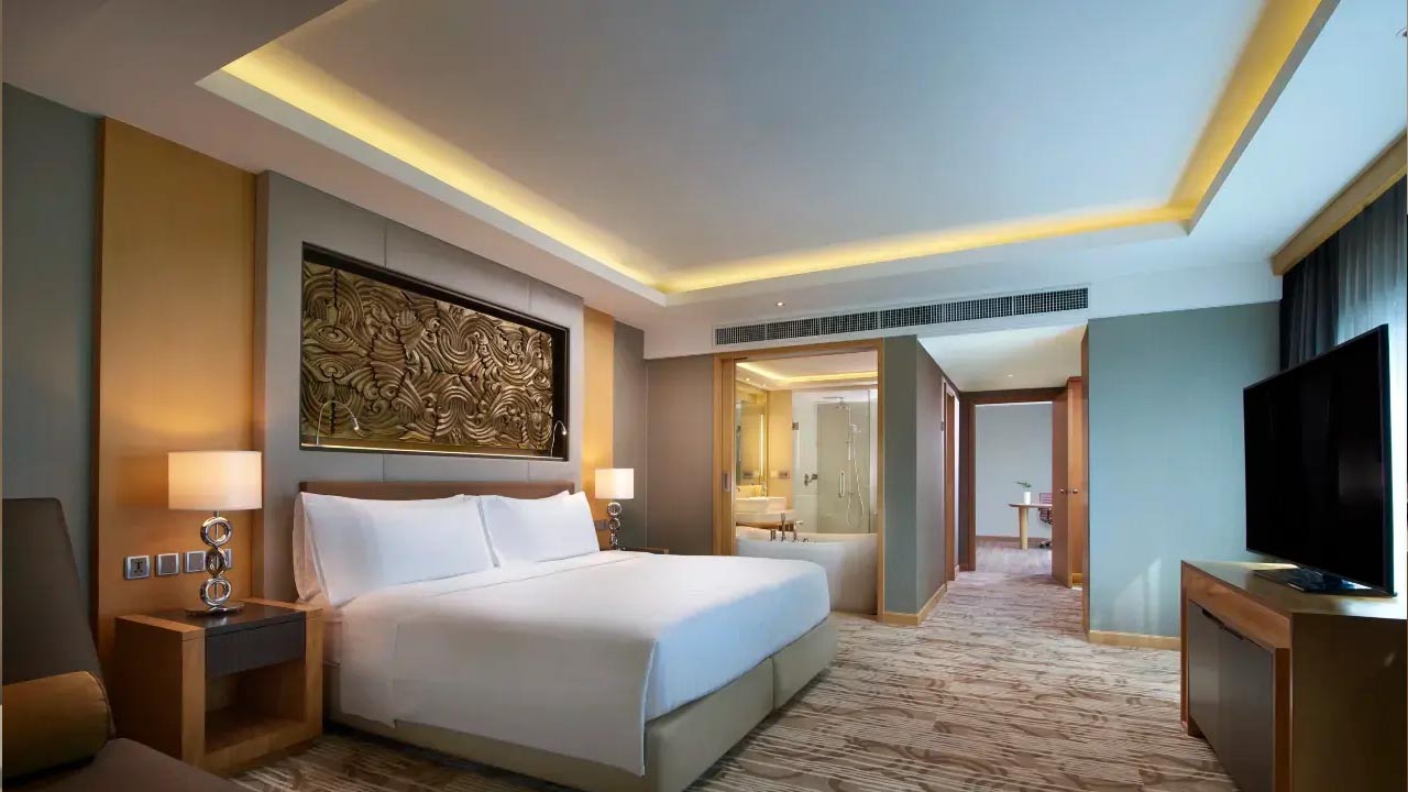 Amari Bangkok Hotel Logo